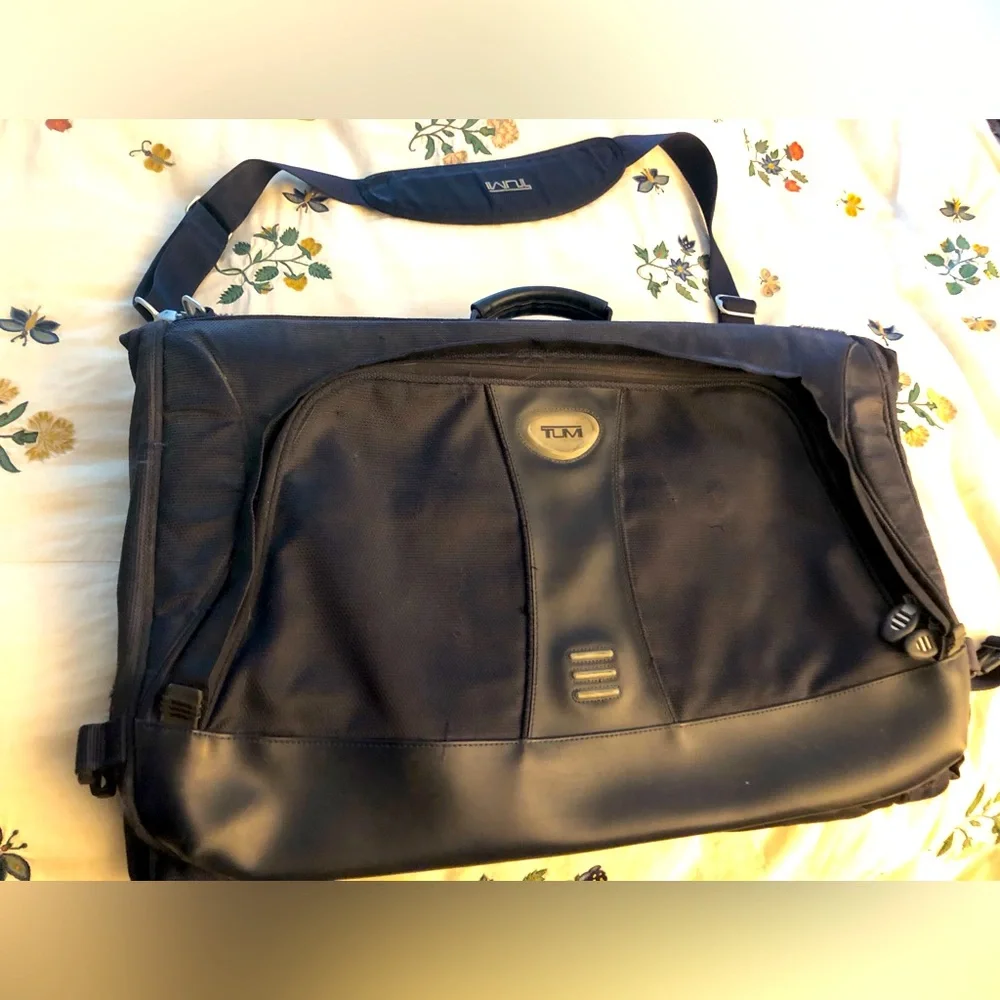TUMI Garment Bag - Navy